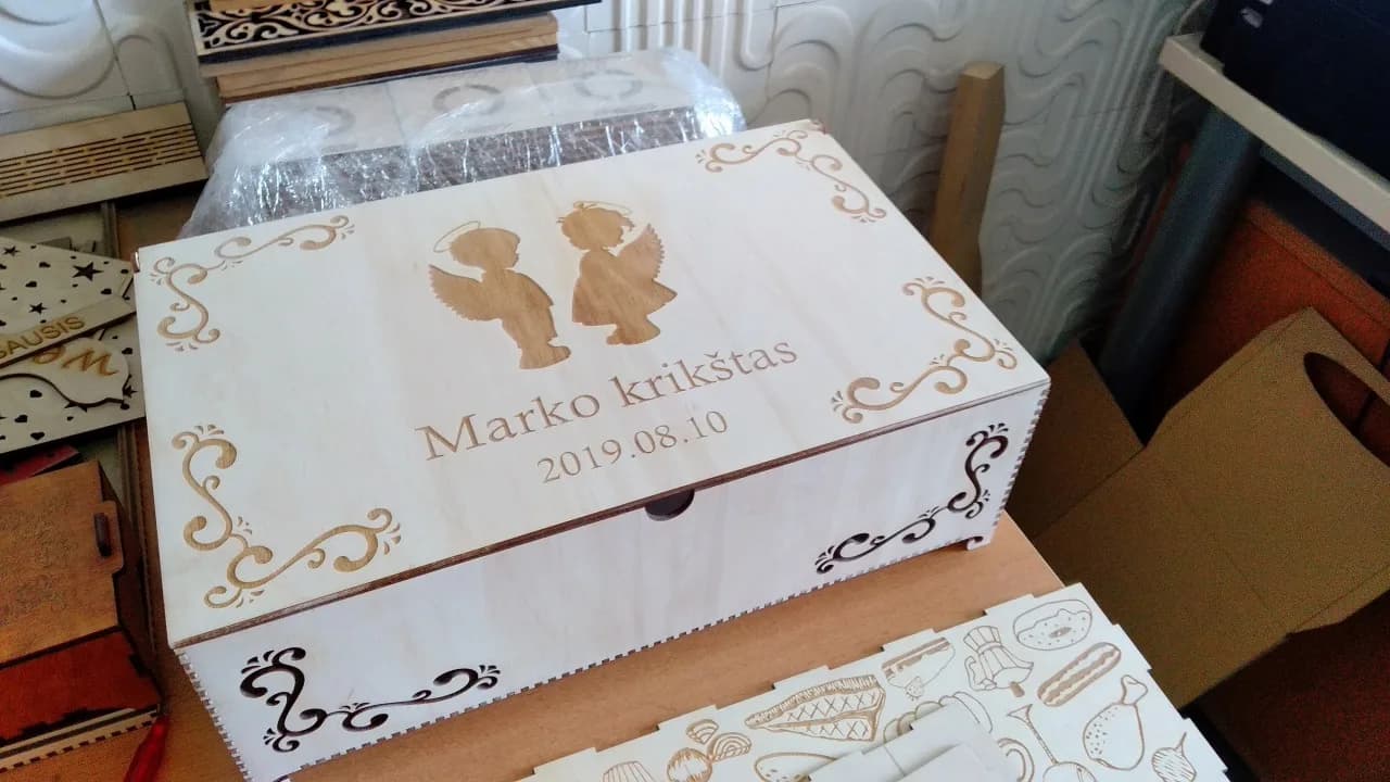 Krikštynų dėžutė