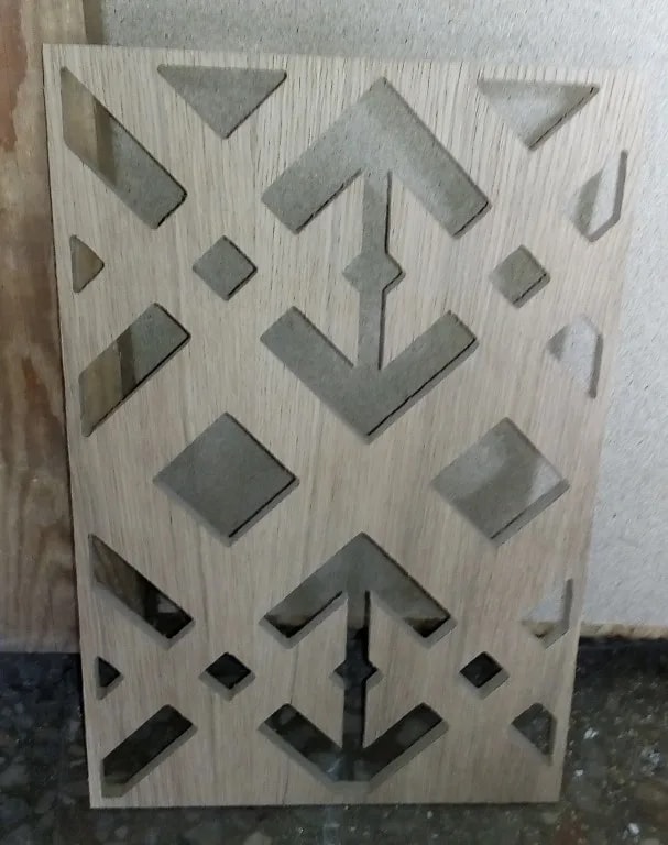 faneruotas mdf frezuotas