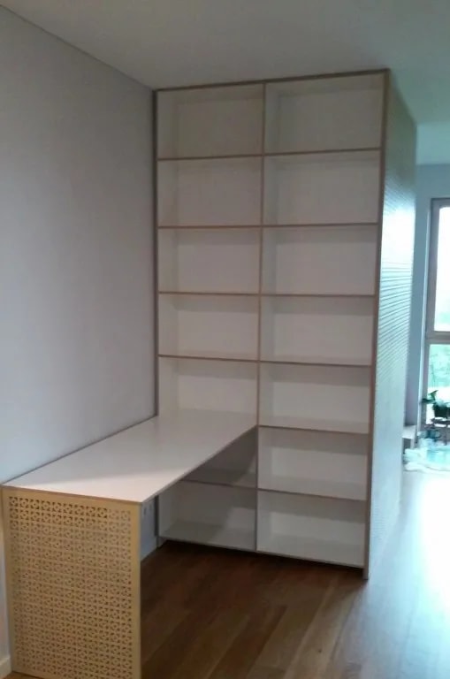 ažūrinis stalas